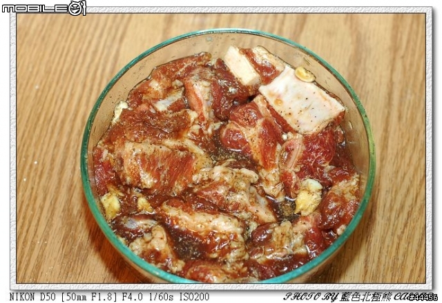 [藍色北極熊的廚房 part 5] 簡簡單單做  " 粉蒸排骨 "