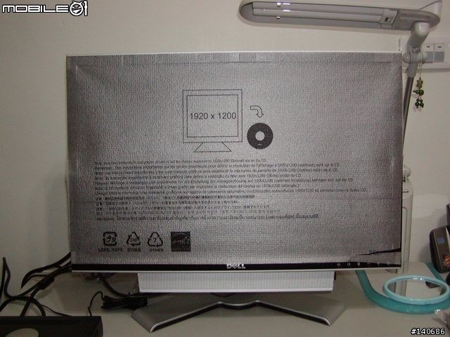 [分享]終於敗入DELL 2407WFP螢幕給想要買的人參考一下嘍！（新增接XBOX360畫面）