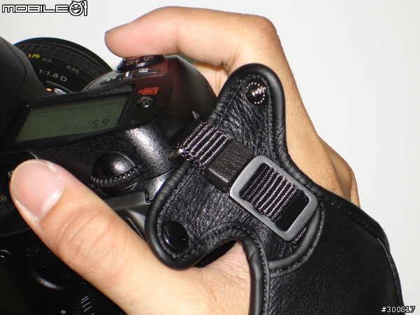 [處女分享作] Nikon 原廠手腕帶Nikon AH4 -有圖有真相