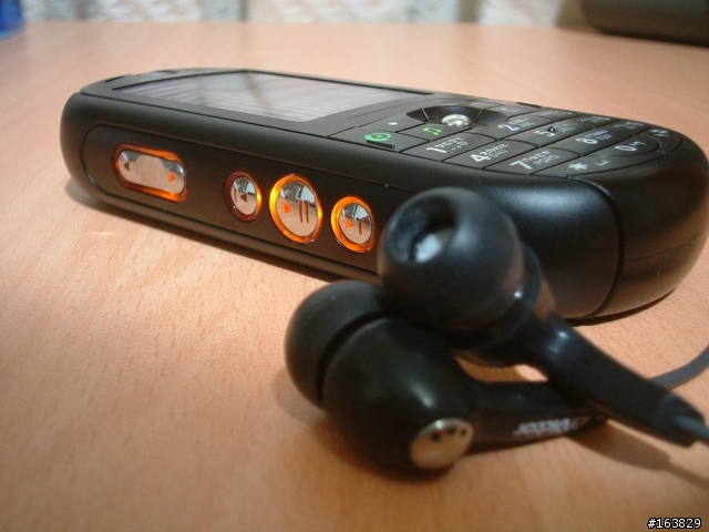 頸鍊式 JVC HP NX-55