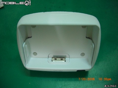 [分享]IRIVER CLIX 2G 入手開箱照   (圖多）