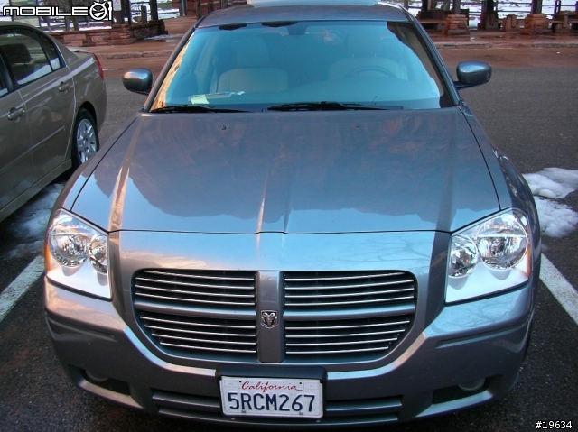 [分享] 5.7L 340 HP的DODGE MAGNUM 好車一台