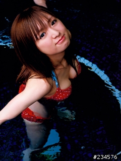 [分享] Morning 娘 紺野朝美 Alo-Hello 桌布99張
