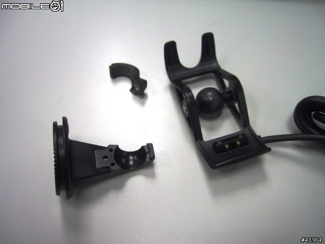 [簡單分享] Garmin C320 專用三爪式固定座