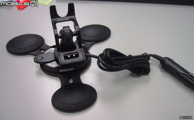 [簡單分享] Garmin C320 專用三爪式固定座