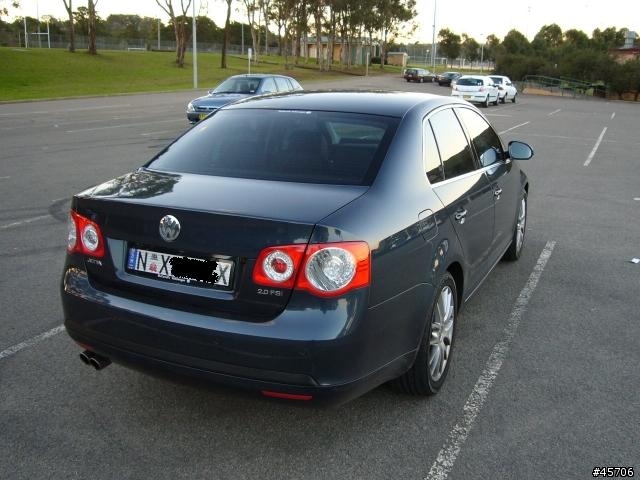 [分享] Volkswagen Jetta 2.0 Turbo FSI  圖多！