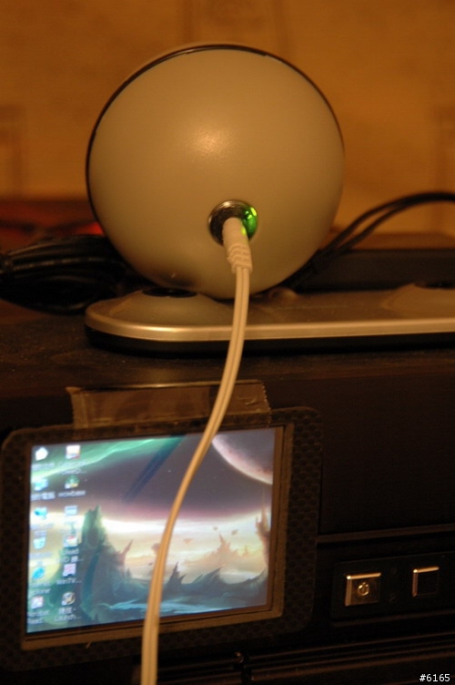 小強推介 - 高科技智能電腦潔地機械人