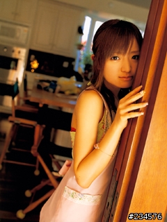 [分享] Morning 娘 紺野朝美 Alo-Hello 桌布99張