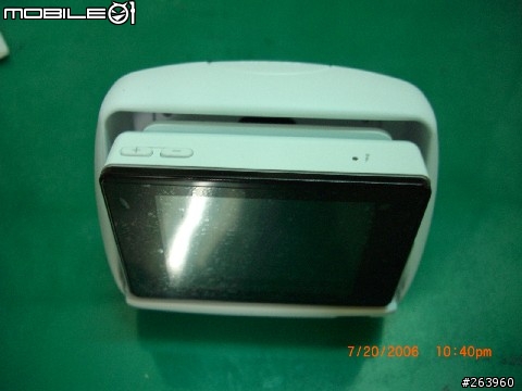 [分享]IRIVER CLIX 2G 入手開箱照   (圖多）