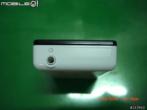 [分享]IRIVER CLIX 2G 入手開箱照   (圖多）