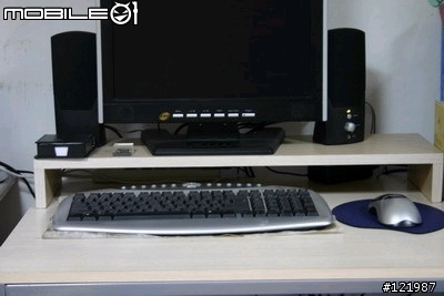 業餘木工師傅-特製LCD專用桌上架