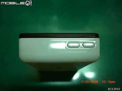 [分享]IRIVER CLIX 2G 入手開箱照   (圖多）