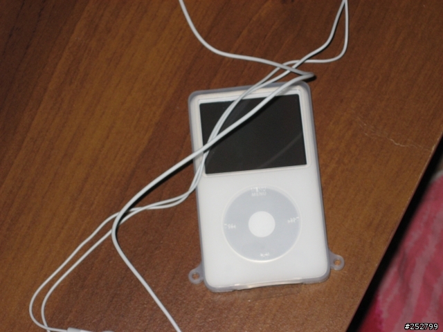 [分享]~要聽好音樂,就要選好MP3   ipod video 是絕佳的好選擇~