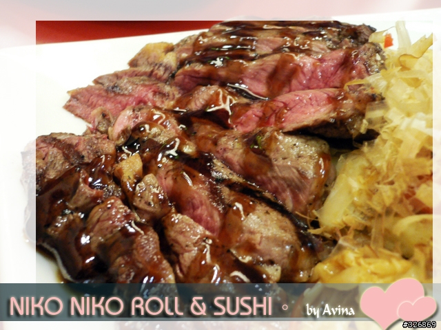 【美食分享】驚爆日式料理 NIKO NIKO ROLL & SUSHI 微笑尼可加州捲餐廳。
