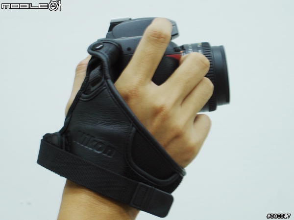 [處女分享作] Nikon 原廠手腕帶Nikon AH4 -有圖有真相