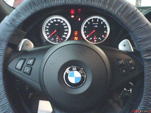 巴伐利亞的藍色螺旋槳裡最高級的跑車  M6    圖多