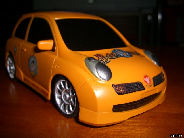 [分享 ]花小錢DIY的TOMY AERO RC日本 Nissan March 遙控車