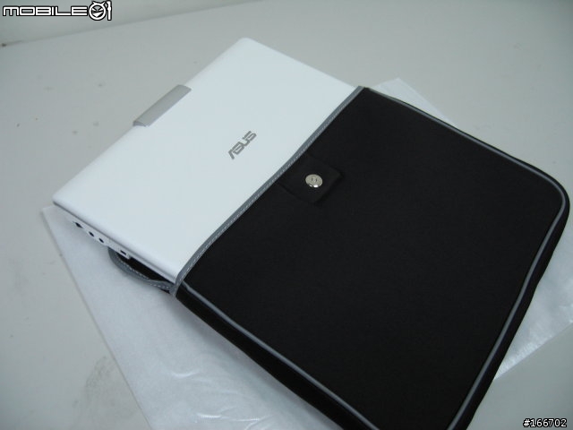 ASUS W7J 搭載Nvidia Geforce go 7400 純白魅力體驗.