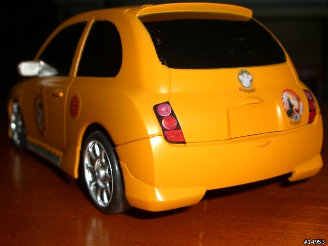 [分享 ]花小錢DIY的TOMY AERO RC日本 Nissan March 遙控車