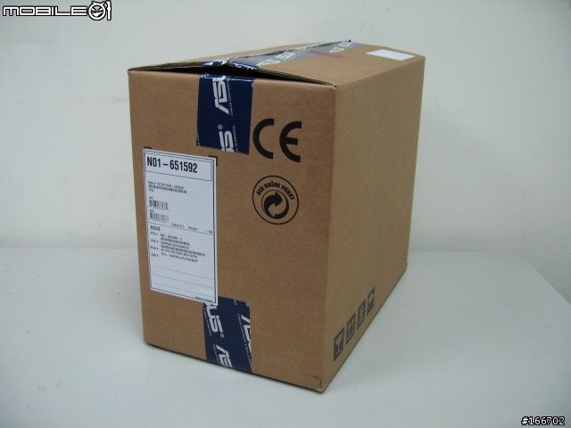 ASUS W7J 搭載Nvidia Geforce go 7400 純白魅力體驗.
