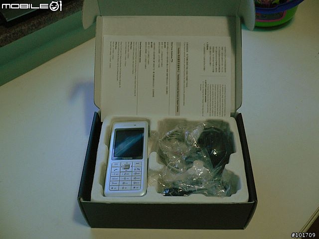 TOSHIBA TS30 新品入手