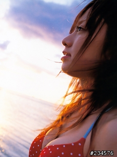 [分享] Morning 娘 紺野朝美 Alo-Hello 桌布99張