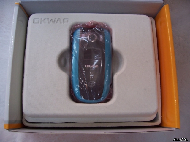 [分享]OKWAP首款3G+藍芽手機 i900（內附實機圖）