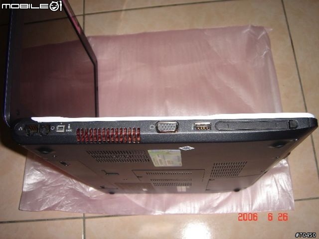 SONY VAIO VGN-FJ79TP  開箱分享照。新手分享，多見諒！