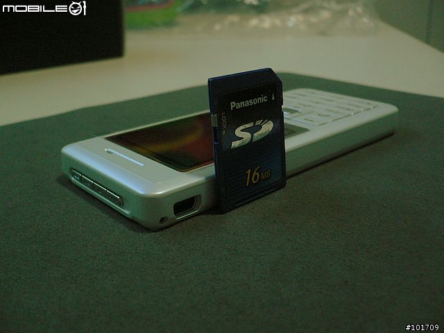 TOSHIBA TS30 新品入手
