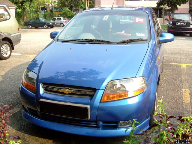 [分享] 屬於年輕人的小車 青春洋溢的Chevrolet Aveo5！(Pg.2 - 換新rims!)
