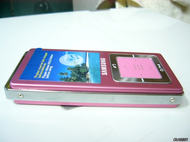[分享] 除了IPOD NANO 的另一個新選擇 三星SAMSUNG YP-Z5F(上)