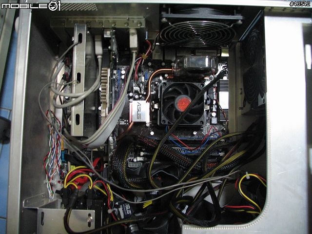 [DIY]日頭赤炎炎，隨人顧性命 ─ 桌機散熱加強改裝（1）  技嘉 G-POWER Lite CPU散熱風扇
