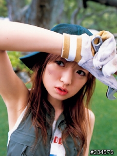 [分享] Morning 娘 紺野朝美 Alo-Hello 桌布99張