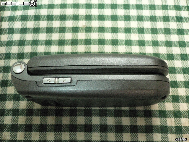[分享][拆箱]市話還是手機? Uniden 5.8Ghz ELT560