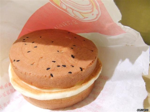 [rock&sweet] 台北新世界購物中心 孝心園日式鮮奶紅豆餅