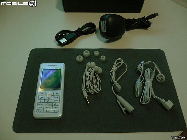 TOSHIBA TS30 新品入手