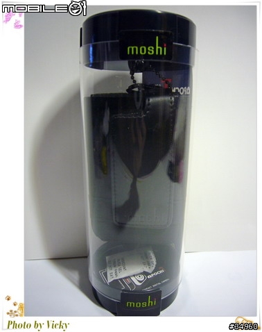 [分享] moshi Big Pockit 相機防震套(我的FX-01終於有衣服穿了!)(圖多)