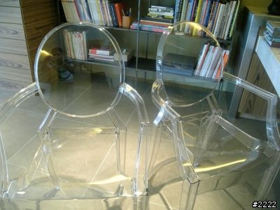 Philippe Starck大師經典之Louis Ghost!