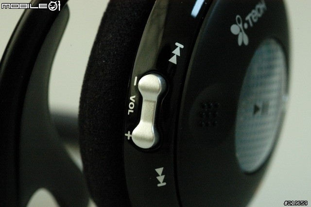 [分享] 音樂達人：i.Tech BlueBand R耳罩式耳機搶先實照