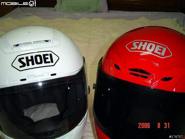 [分享]SHOEI 安全帽 X-11跟X-9的比較... XD