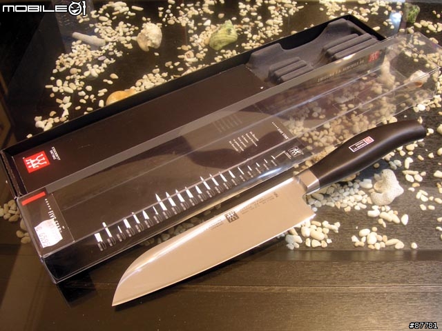 [開箱照]寶刀屠龍
