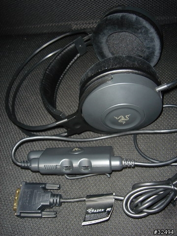 為遊戲而設計的耳機 --- Razer HP-1