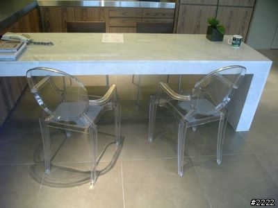 Philippe Starck大師經典之Louis Ghost!