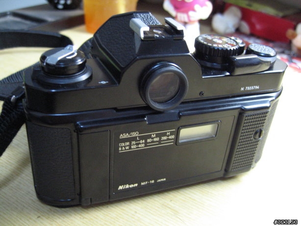 [非數位]防潮箱中的寶物 NIKON FM2(補底片室照片)