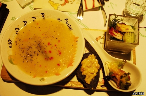 [小星星]異國風味地吃一餐吧