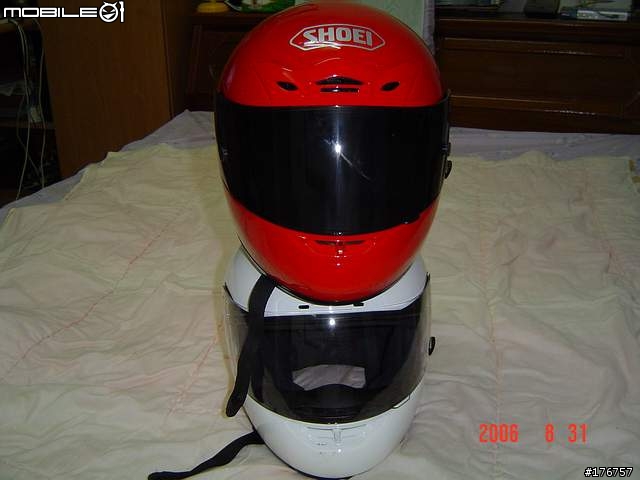 [分享]SHOEI 安全帽 X-11跟X-9的比較... XD
