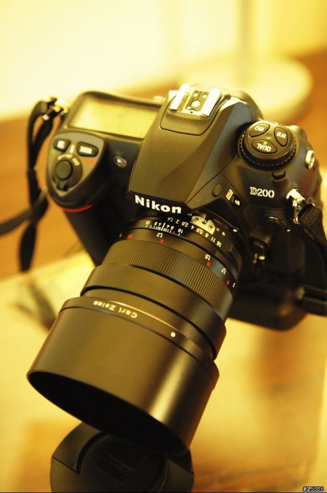 [分享]小弟的驚奇 ZEISS ZF 85mm F1.4 & 50mm F1.4 開箱文