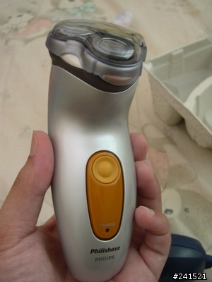 [分享]Philips HQ7616刮鬍刀