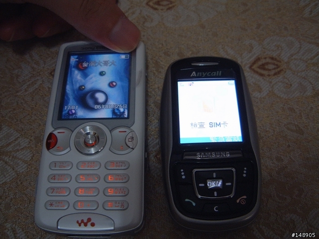 [分享]    今天敗入的白色W810i