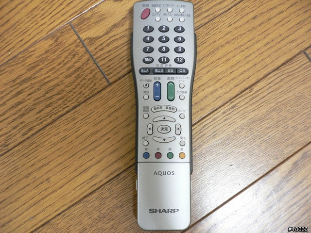 [分享]SHARP 32” LCD TV入手記